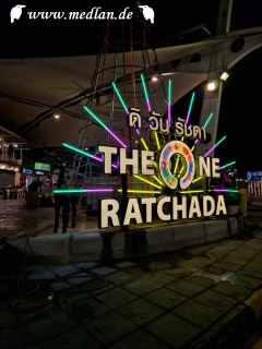 Ratchada Train Market